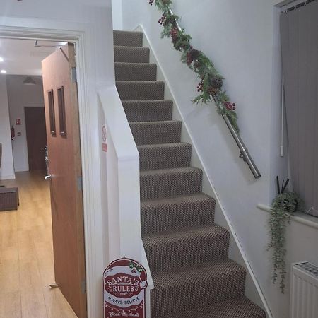 Heartland House, 7 Spacious Bedrooms Sleeps 4 Plus, Near Nec, Jlr,Bhx Бирмингем Экстерьер фото