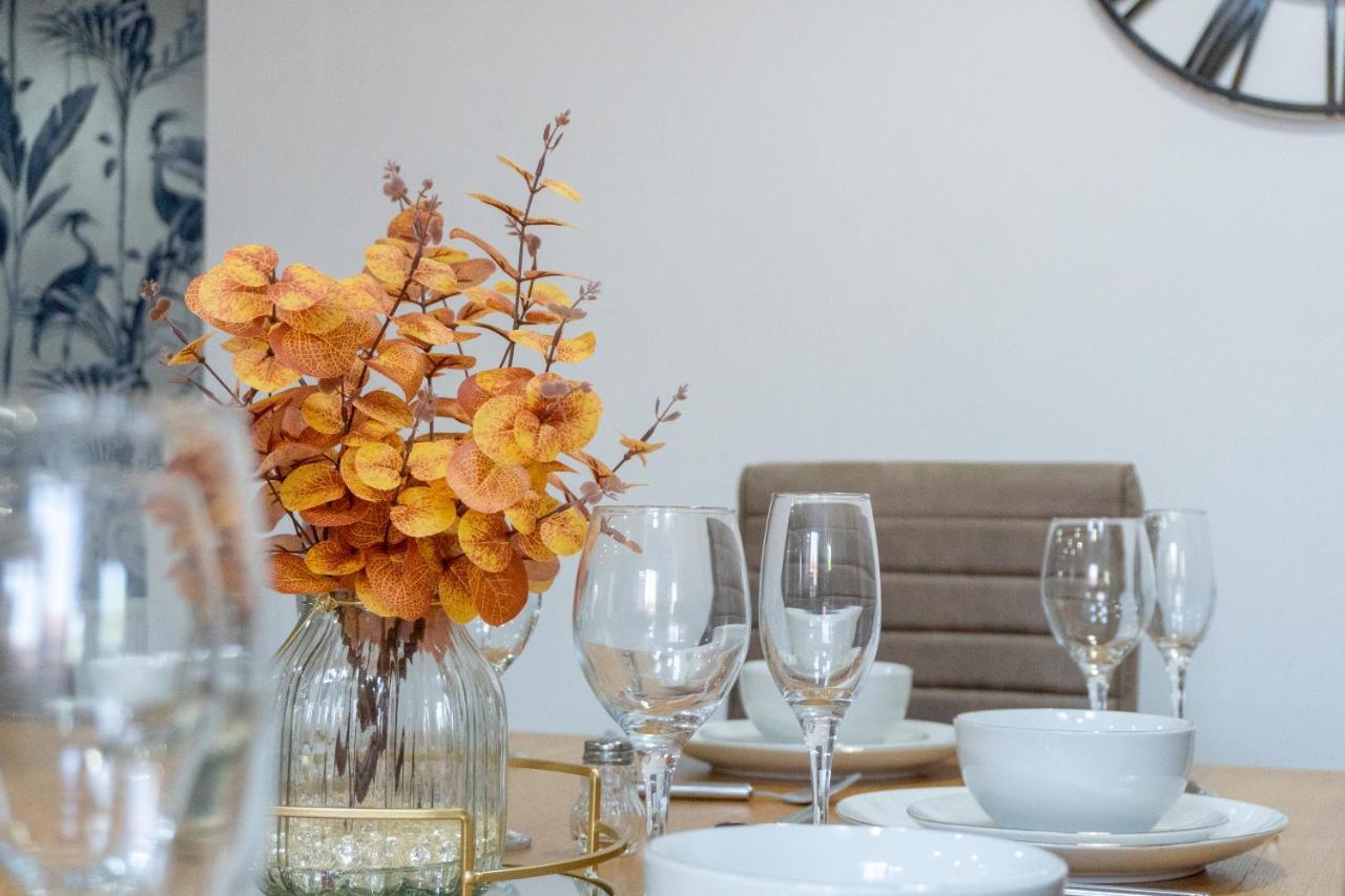 Heartland House, 7 Spacious Bedrooms Sleeps 4 Plus, Near Nec, Jlr,Bhx Бирмингем Экстерьер фото