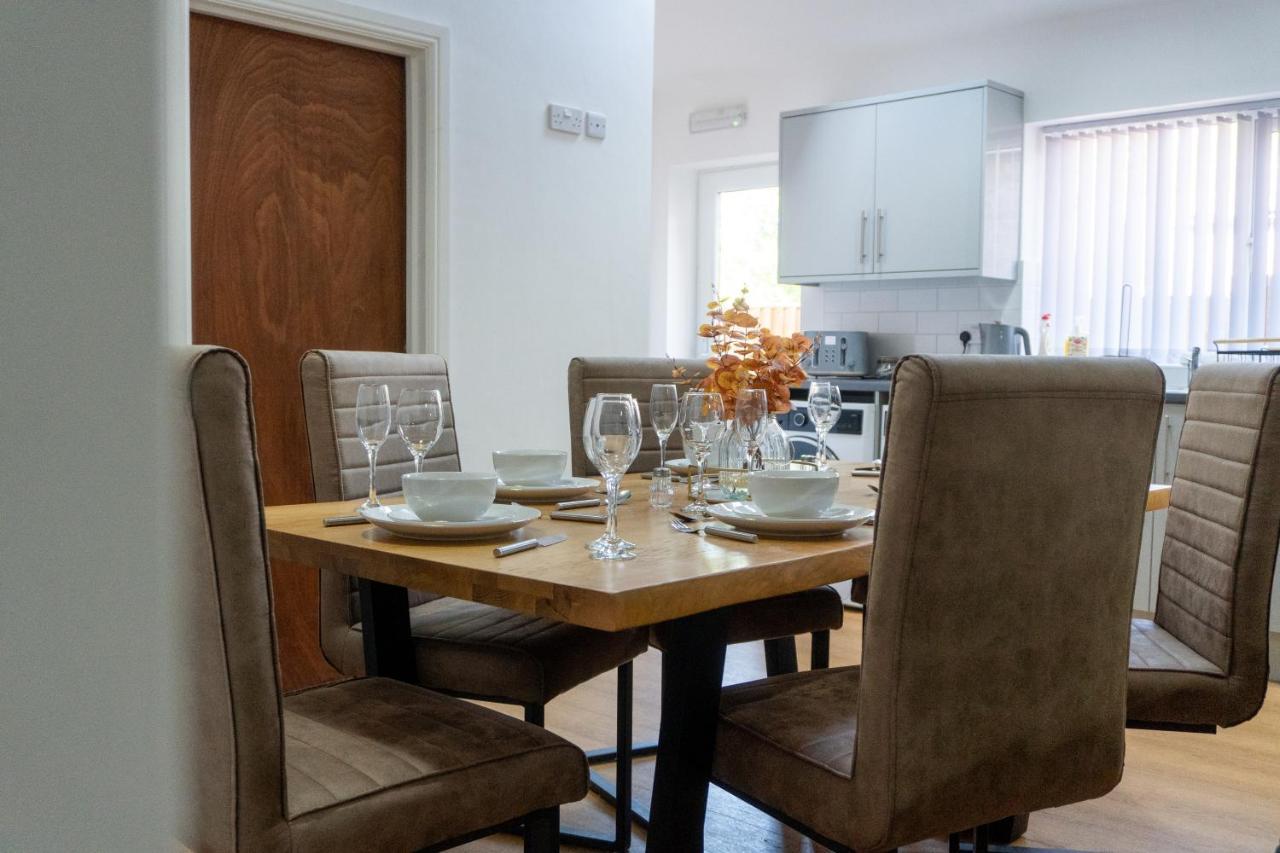 Heartland House, 7 Spacious Bedrooms Sleeps 4 Plus, Near Nec, Jlr,Bhx Бирмингем Экстерьер фото