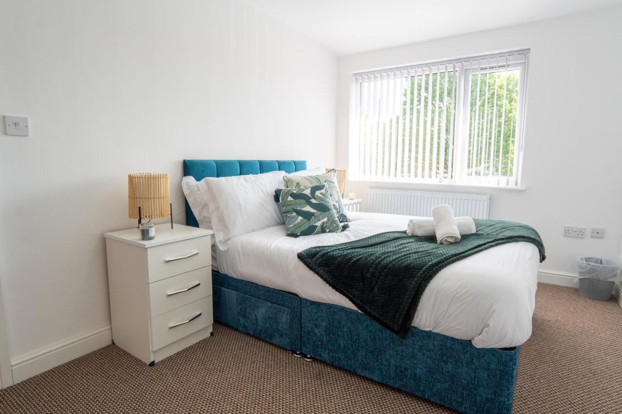 Heartland House, 7 Spacious Bedrooms Sleeps 4 Plus, Near Nec, Jlr,Bhx Бирмингем Экстерьер фото