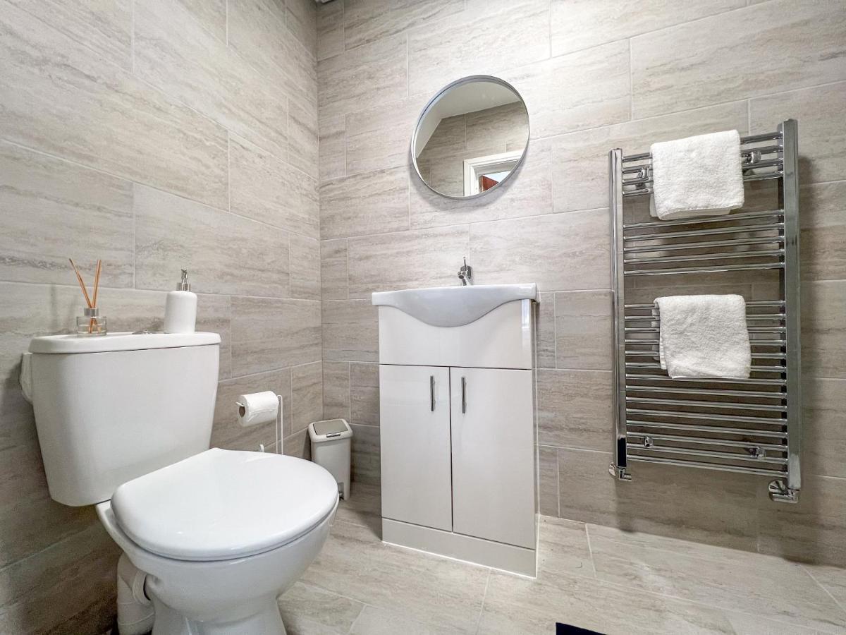 Heartland House, 7 Spacious Bedrooms Sleeps 4 Plus, Near Nec, Jlr,Bhx Бирмингем Экстерьер фото