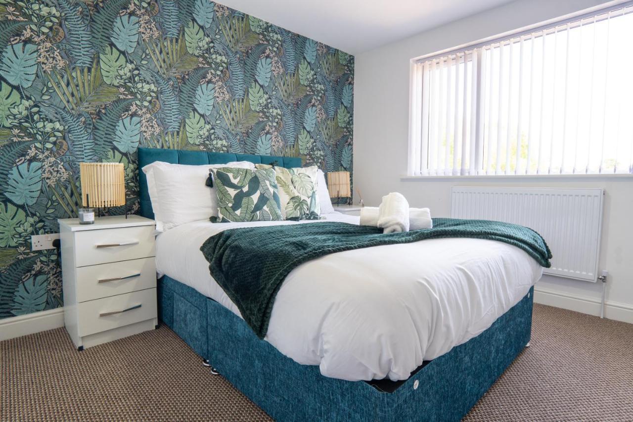 Heartland House, 7 Spacious Bedrooms Sleeps 4 Plus, Near Nec, Jlr,Bhx Бирмингем Экстерьер фото